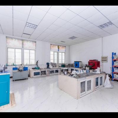 High Refractoriness Sillimanite Mullite Refractory Bricks Material For Petrochemical Industry