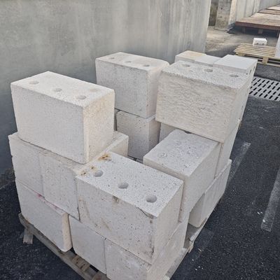 Thermal Shock Resistance Fireclay Glazed Brick Furnace Door For Customized Shapes