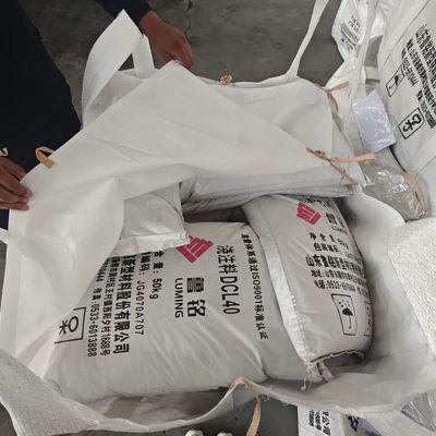 Cylindrical Furnace Bricks Al2O3 Content Above 75% High Alumina With Phosphate Bonding