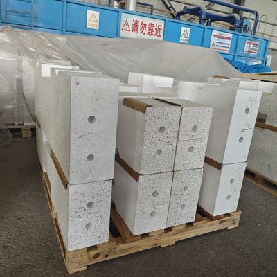 Customizable Corundum Mullite Refractory Products For High Temperature Environments