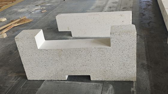 Fe2O3 Content ≤0.8% Sillimanite Bricks Mullite Heat Resistant Articles For Applications