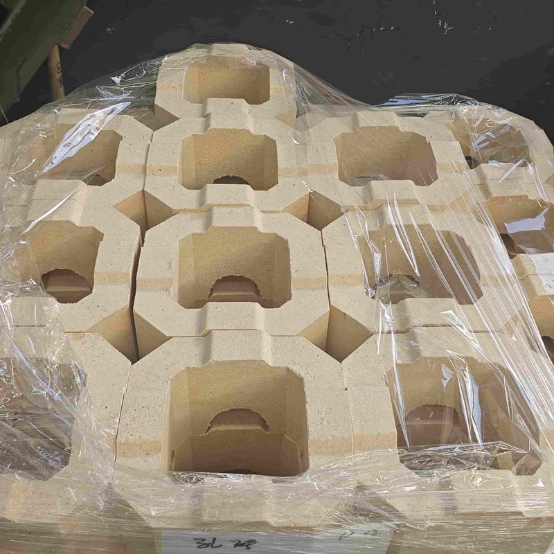 Metal Forging Corundum Mullite Refractory Parts For Temperature Applications